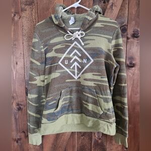 Womens Camo Size Medium Up North Lightweight Sweatshirt